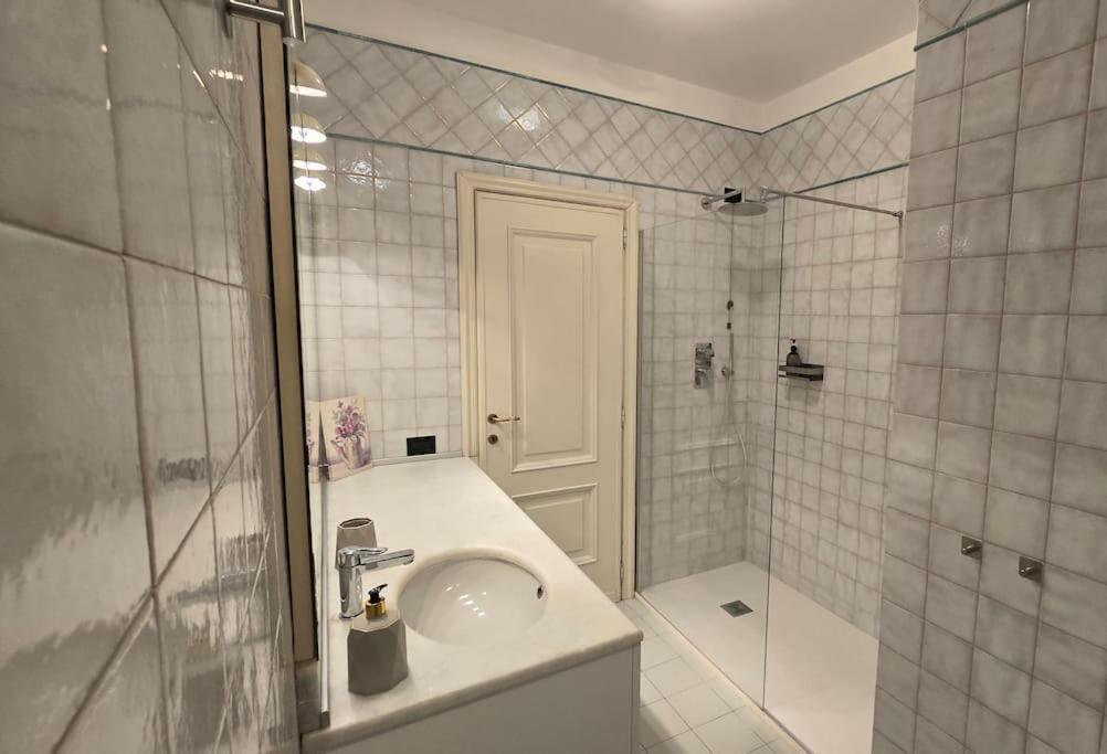 Tra Mare E Castello Apartment ลาสเปเซีย ภายนอก รูปภาพ